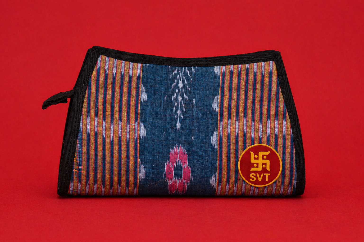 Add Tradition to Your Style with the Small Sambalpuri Hand Purse