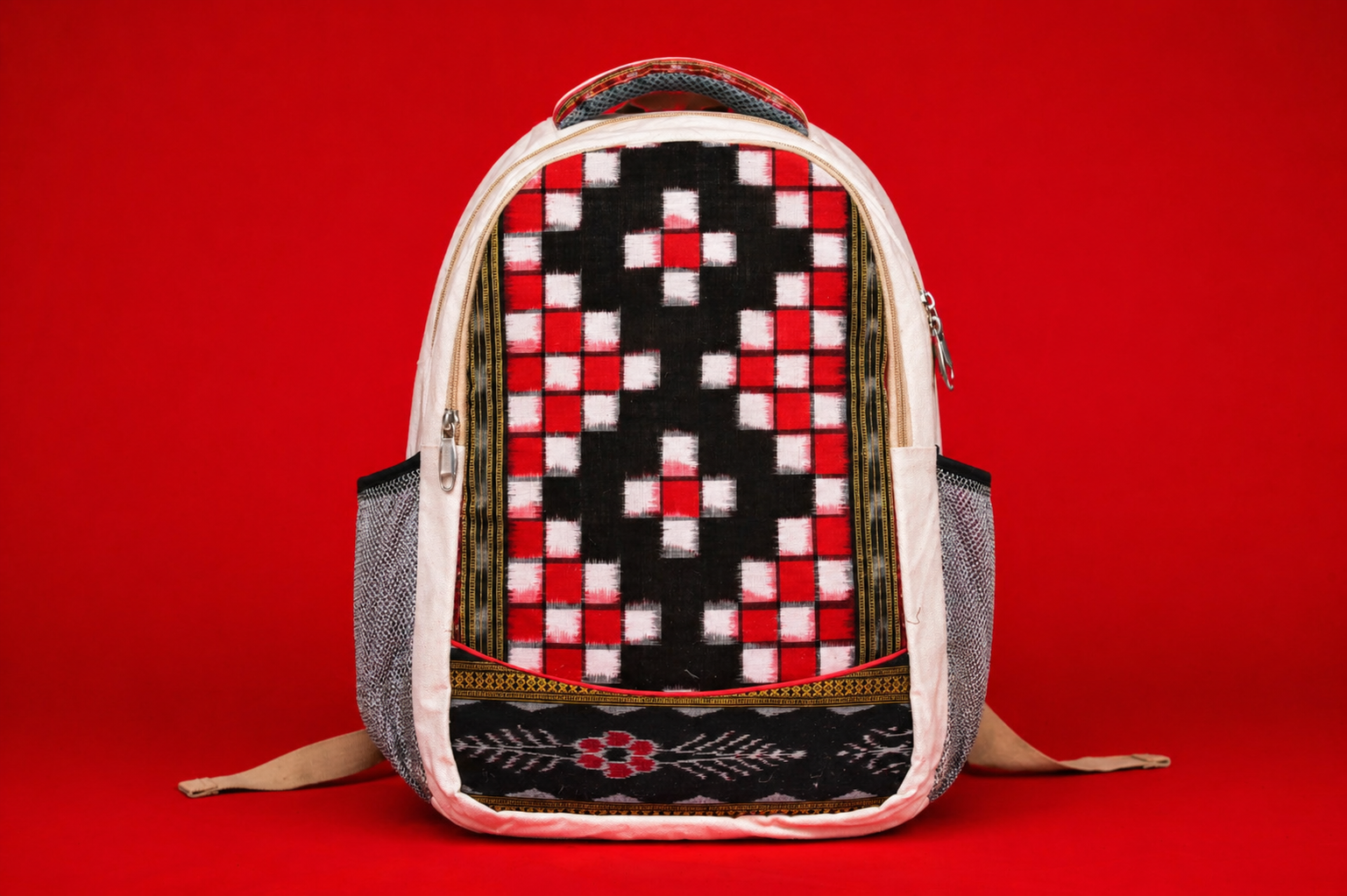 Elevate Your Professional Look with the White Pasapali Canvas Laptop Bag