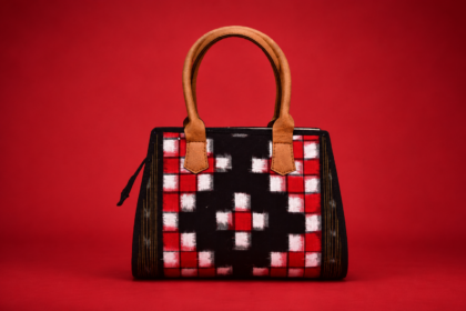 Passapali Handcrafted Small Vanity Bag: A Unique and Stylish Accessory